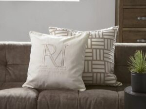 RM Monogram kussenhoes 50x50cm