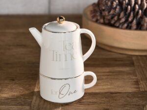 Tea time for one